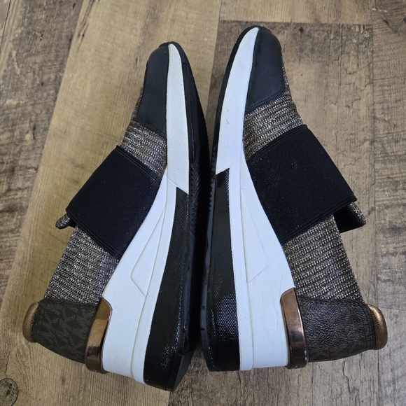 Michael Kors Womens 7m Black and Brown Slip-On Sneakers - Picture 6 of 11